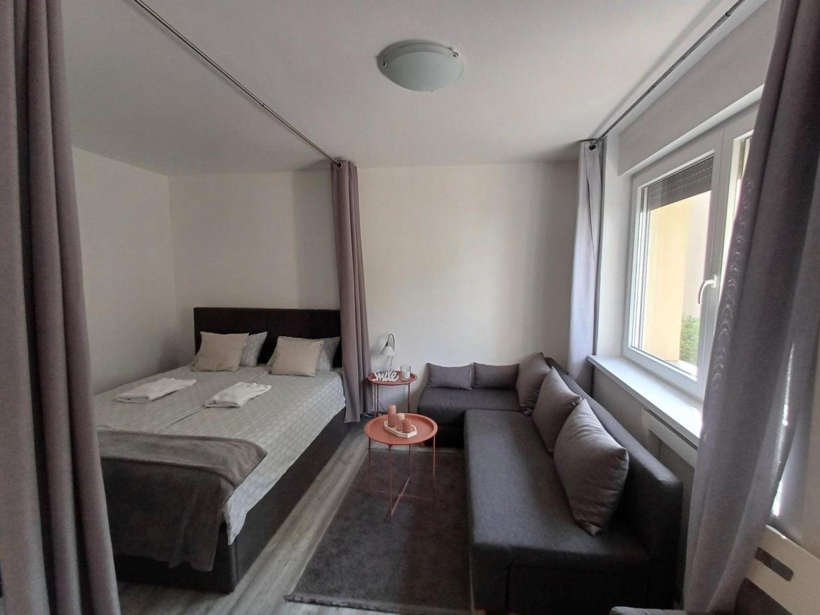 Apartment Nakit Kanal Екстериор снимка